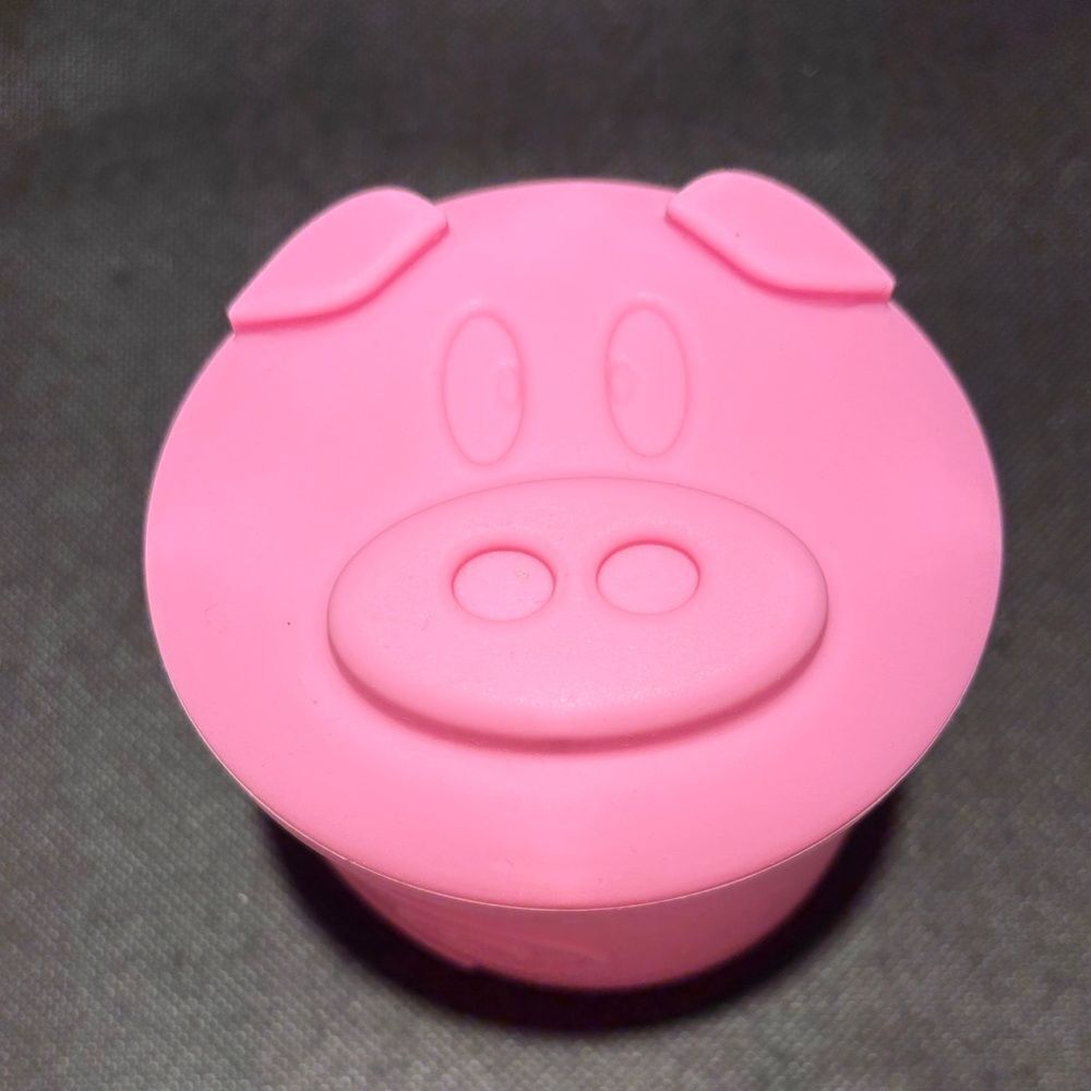 Pink Piggy bacon grease container